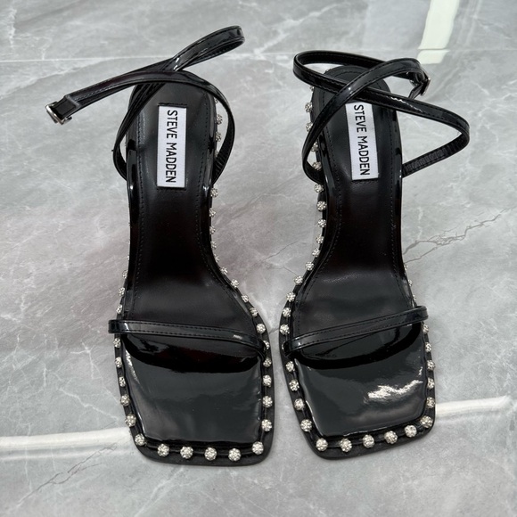 NWOT Women’s Steve Madden Zelle Black Rhinestone High Heel Sandals Size 7.5 - Picture 3 of 16